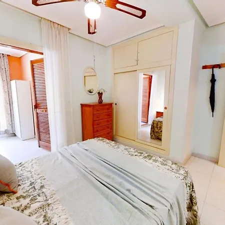 Cozy 2 Bed Playa De Locos Apartment *